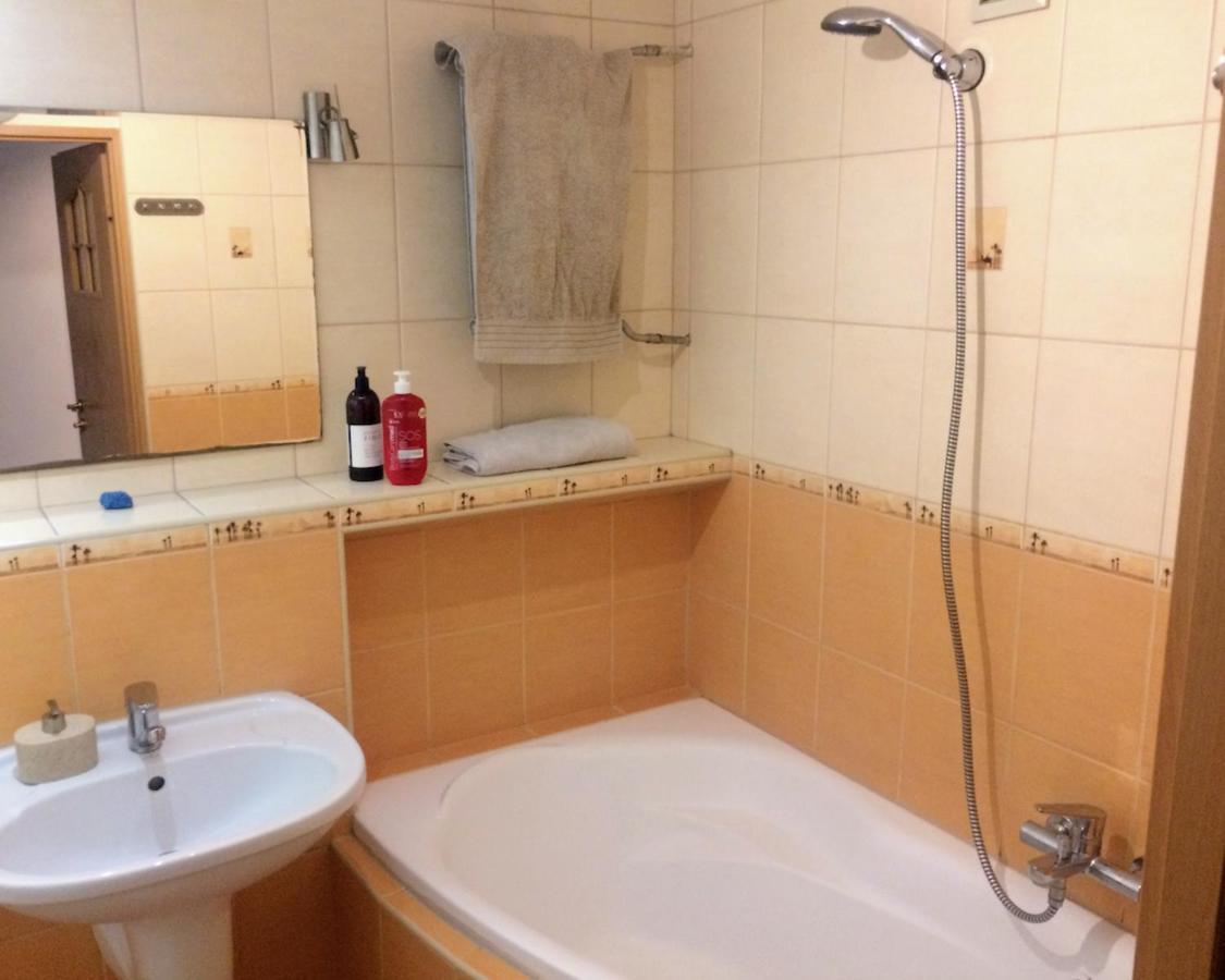 Nice Room, Комната, Pokoj Miedzy Airport Wro A Centrum Wrocław Exterior foto